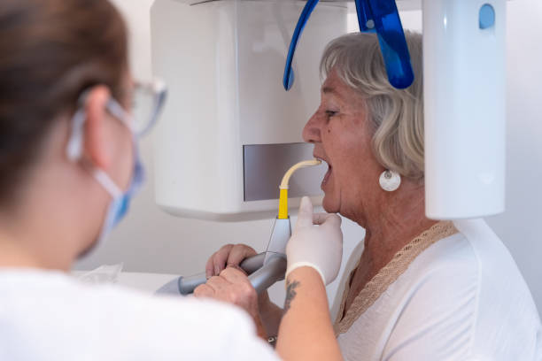 Best Emergency Dental Services for Seniors in Lauderdale Lakes, FL